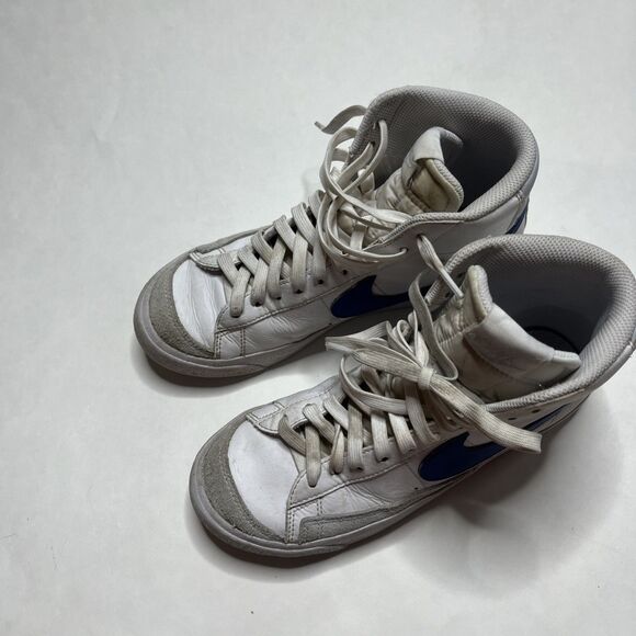 Nike Blazer Mid Top Leather Shoes White Blue Swoosh Youth 6Y DA4086-113 - Picture 5 of 8